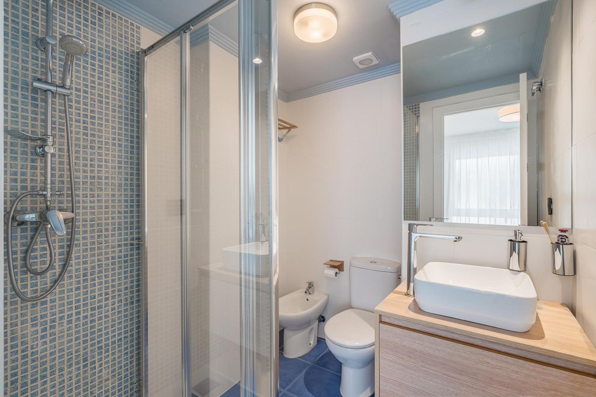 Granada Suites By Olala Homes ภายนอก รูปภาพ