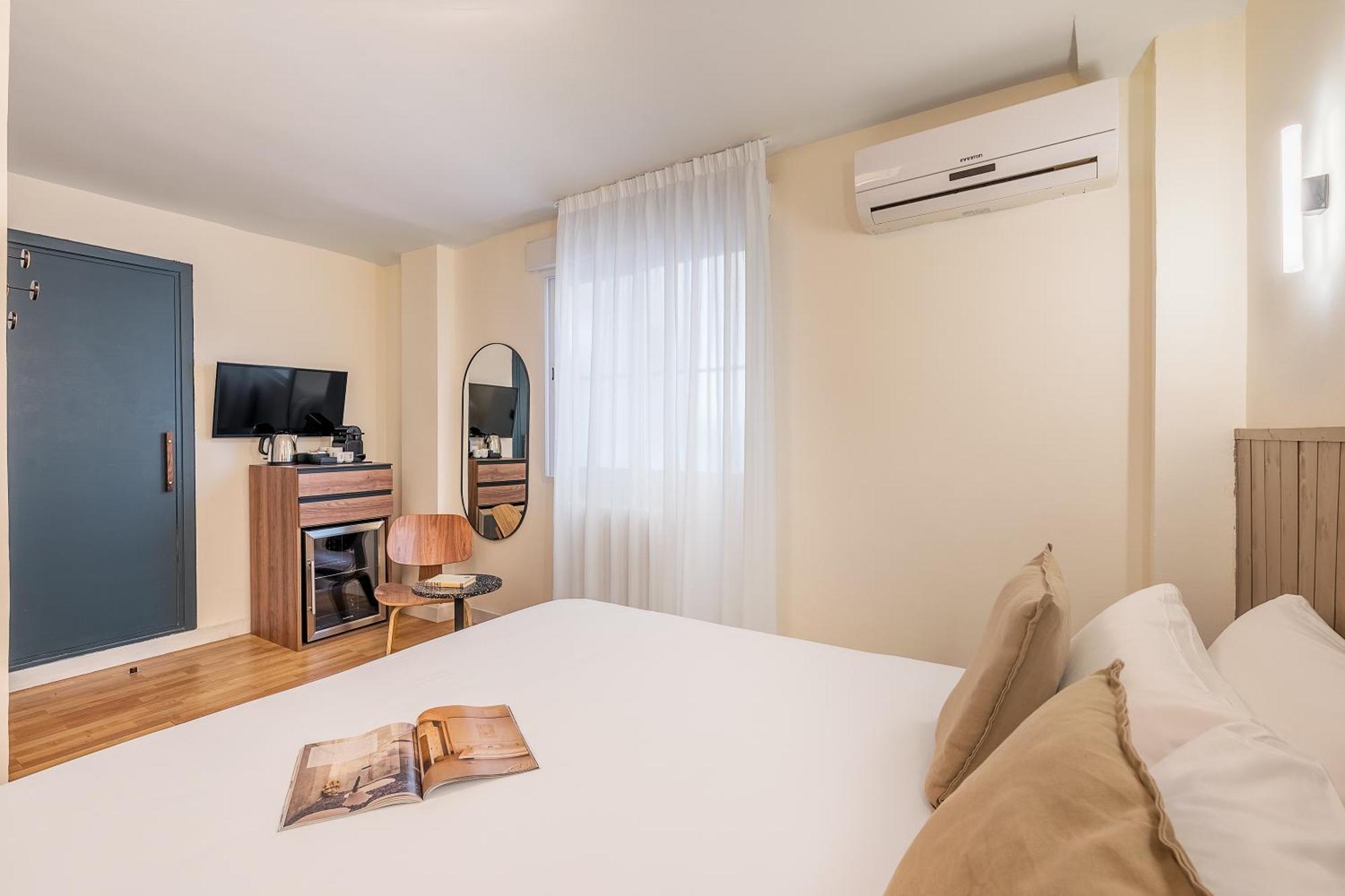 Granada Suites By Olala Homes ภายนอก รูปภาพ